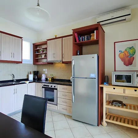 Seagull Skala (Kefalonia)