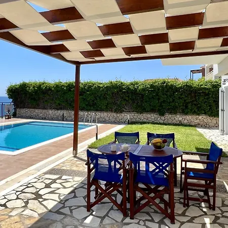 Seagull Skala (Kefalonia)